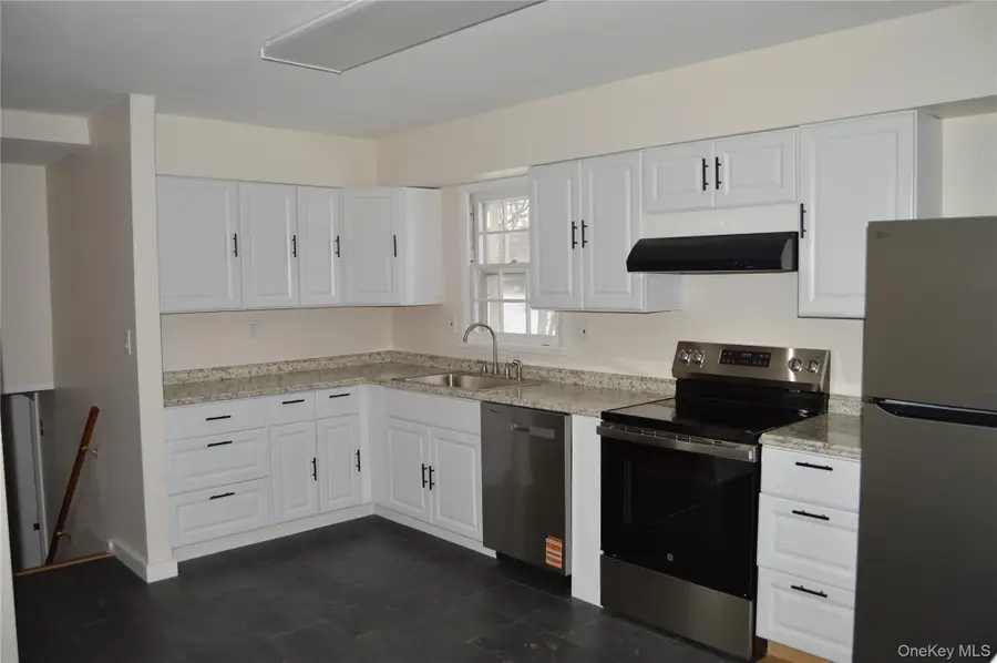 108 Flower Hill, Kingston, NY 12401 - #2