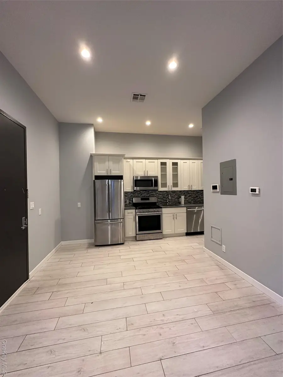 560 Riverdale Avenue, Brooklyn, NY 11207 - #2