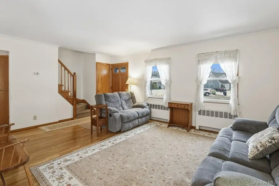 3 Coral Cove, East Norwich, NY 11732 - #2