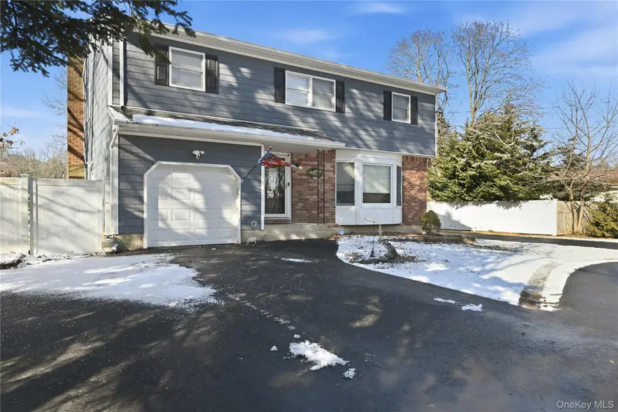 194 Oakdale Bohemia Road, Bohemia, NY 11716 - #3