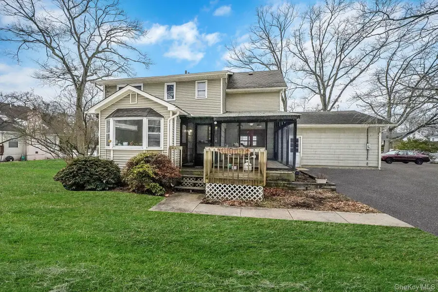 62 Howard Street, Patchogue, NY 11772 - #3