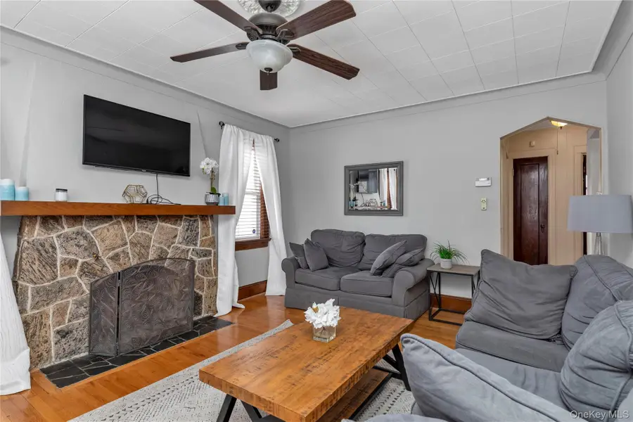 1624 Berkeley Avenue, Baldwin, NY 11510 - #3