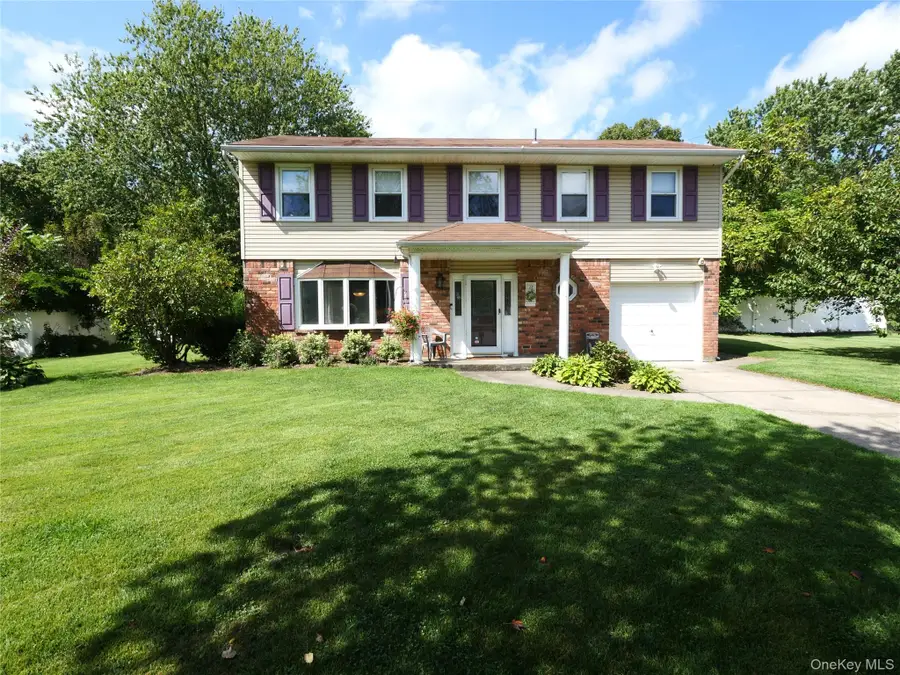 28 Block Boulevard, Port Jefferson Station, NY 11776 - #2