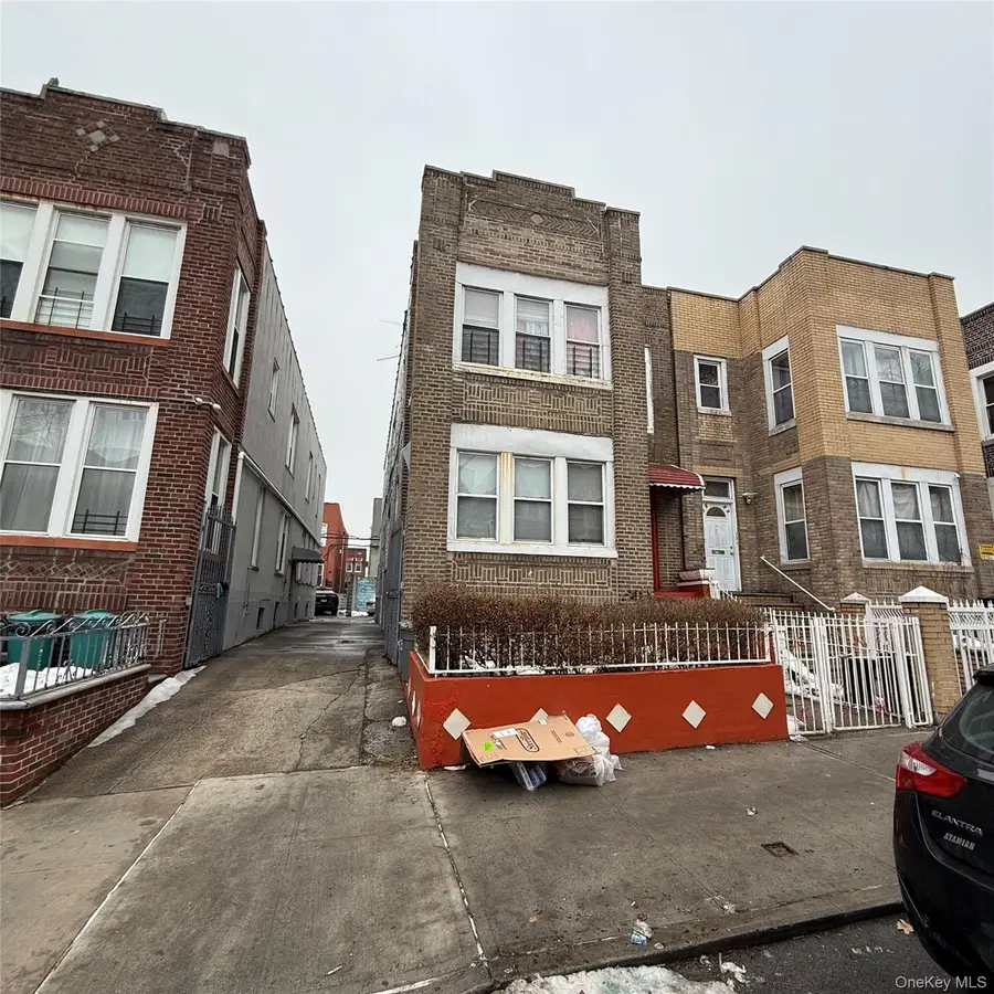 1235 Ward Avenue, Bronx, NY 10472 - #3