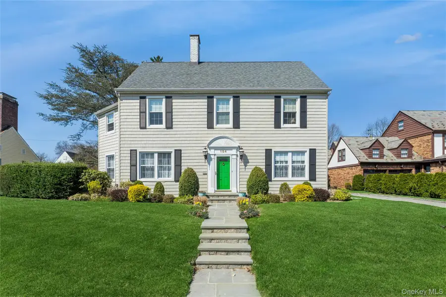 154 Wellington Road, Garden City, NY 11530 - #3