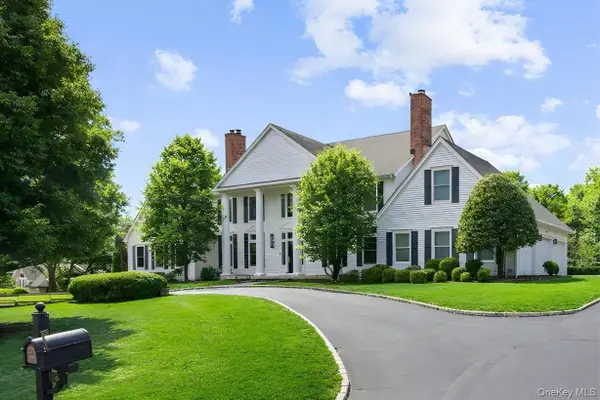 6 Oak Ridge Court, West Harrison, NY 10604