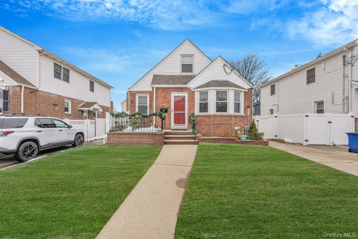 131 Grange Street, Franklin Square, NY 11010 - #1