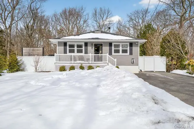 11 Mississippi Avenue, Port Jefferson Station, NY 11776 - #1