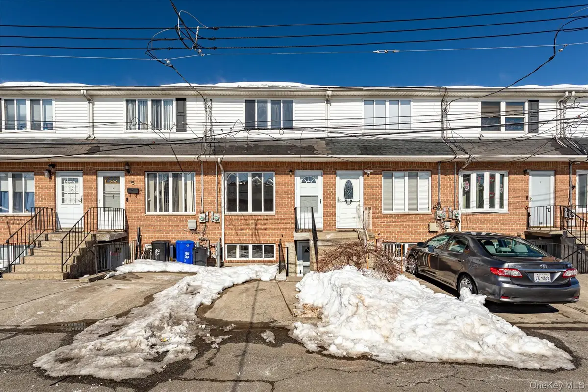 21 Spirit Lane, Staten Island, NY 10303 - #1