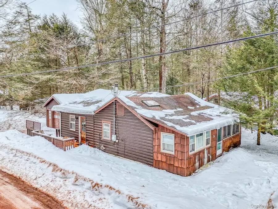 36 W Read Avenue, Smallwood, NY 12720 - #2