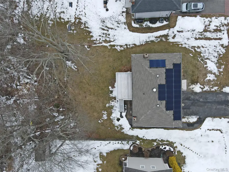 205 Connetquot Road, Oakdale, NY 11769 - #2