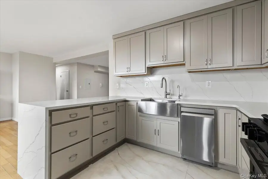2287 Johnson Avenue #3A, Bronx, NY 10463 - #3