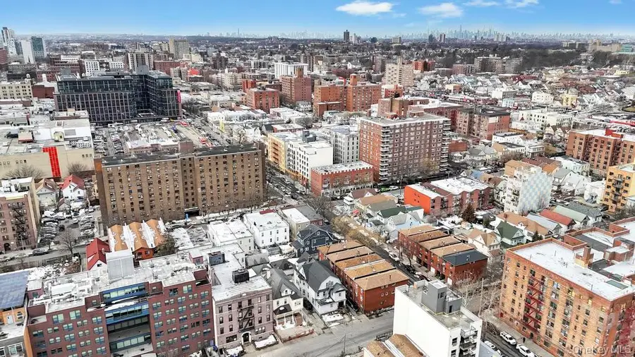 9008 171st Street, Jamaica, NY 11432 - #3