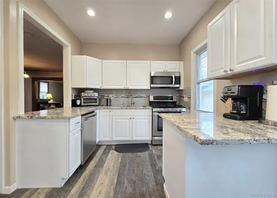 473 Michigan Street, Ronkonkoma, NY 11779 - #2