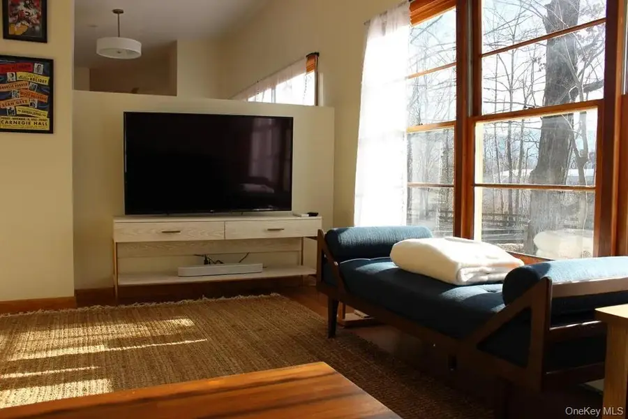 4 Lonny Drive, Ellenville, NY 12428 - #2