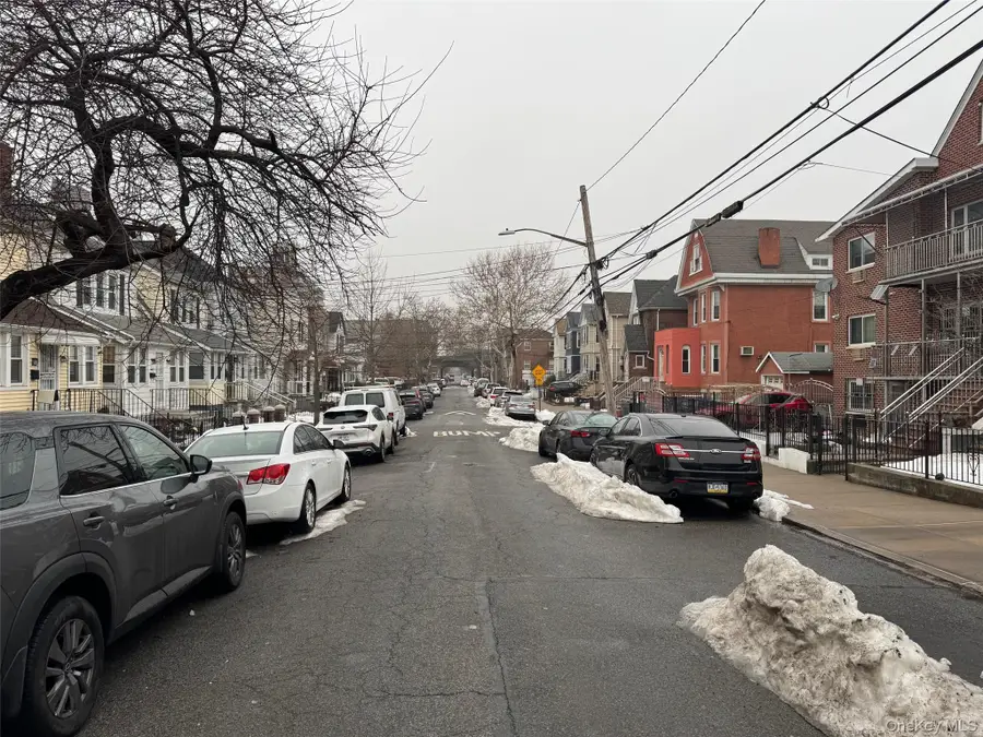 1627 Pilgrim Avenue, Bronx, NY 10461 - #2