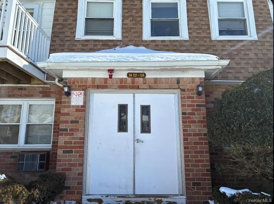 126 Hemlock Drive #3a, Bay Shore, NY 11706 - #3