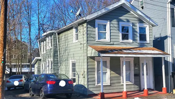 62 Catharine St, Poughkeepsie, NY 12601