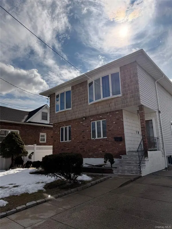 60 Saint Johns Avenue, Valley Stream, NY 11580