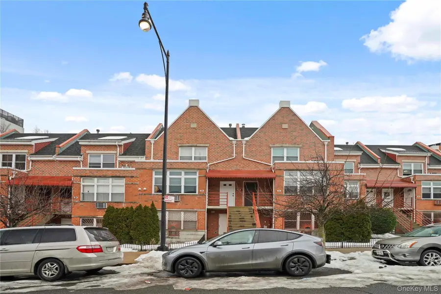 6 Renaissance Court #16B, Brooklyn, NY 11206 - #2