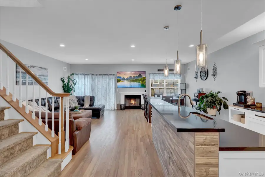 37 Terrace Lane, Patchogue, NY 11772 - #3