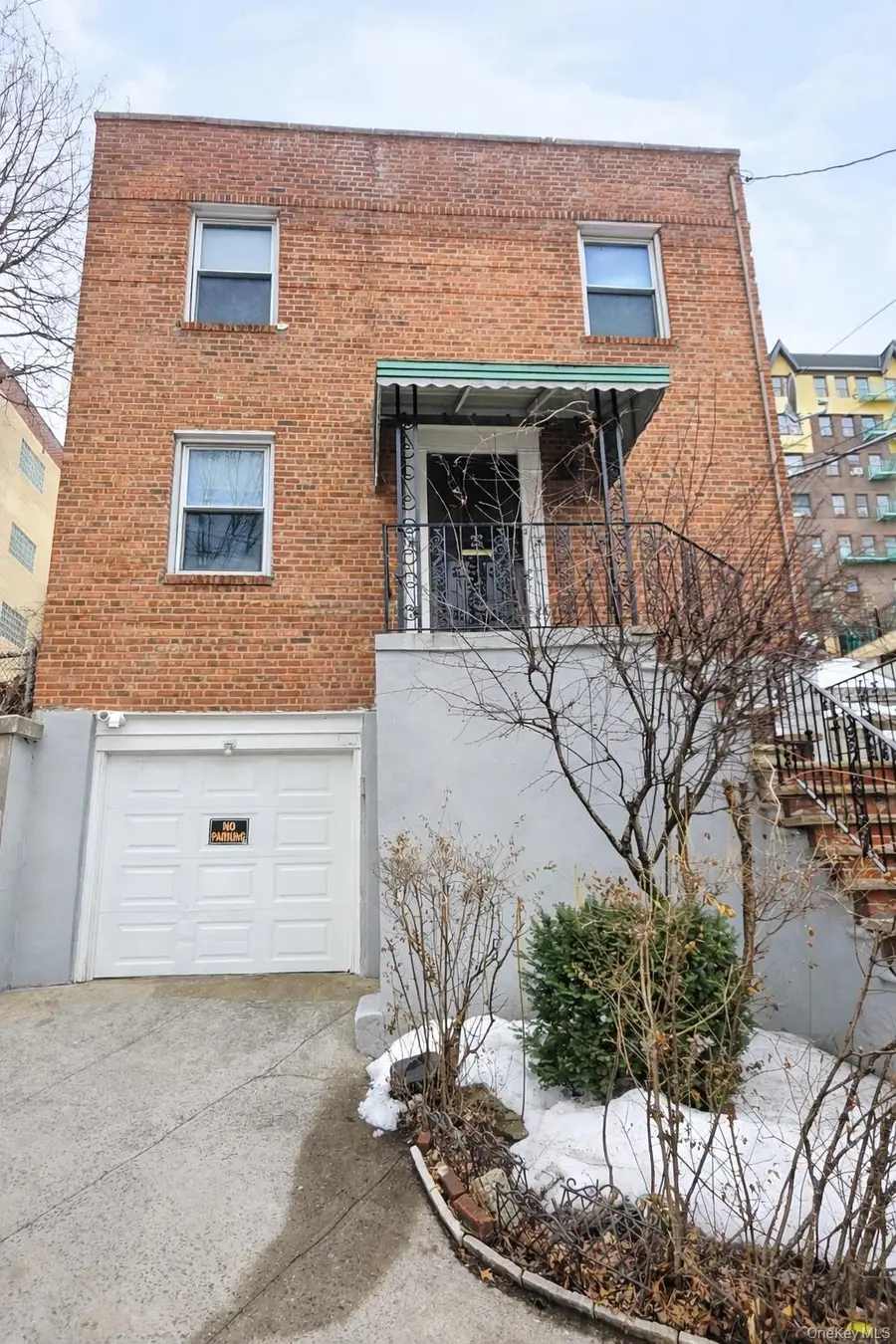 3800 Orloff Avenue, Bronx, NY 10463 - #2