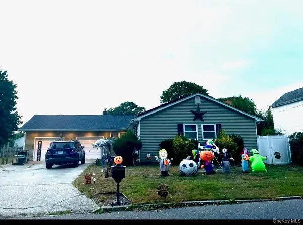 1458 Hummel Avenue, Holbrook, NY 11741