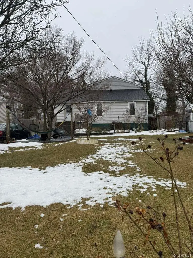 11 Jefferson Avenue, Wyandanch, NY 11798 - #1