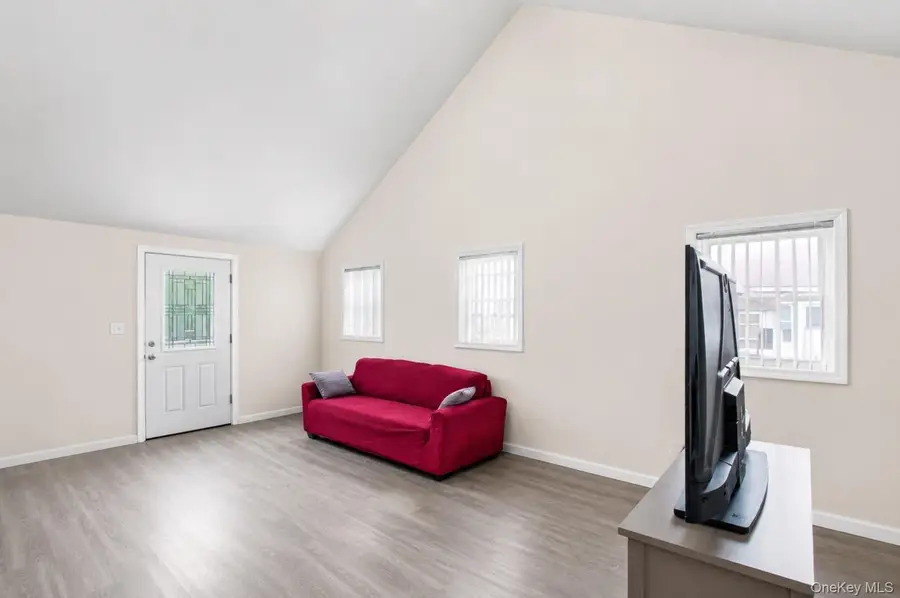 11 Jefferson Avenue, Wyandanch, NY 11798 - #2