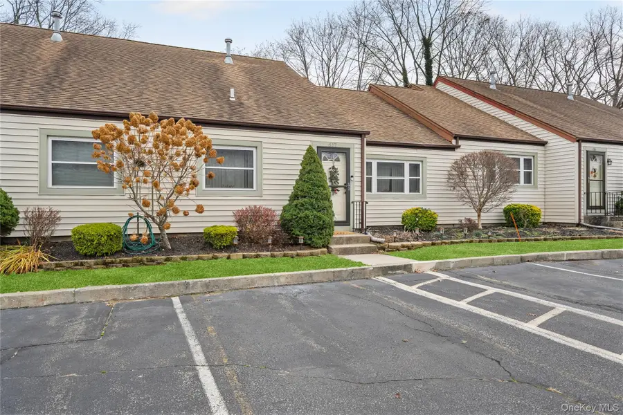 617 Lake Court #617, Middle Island, NY 11953 - #3