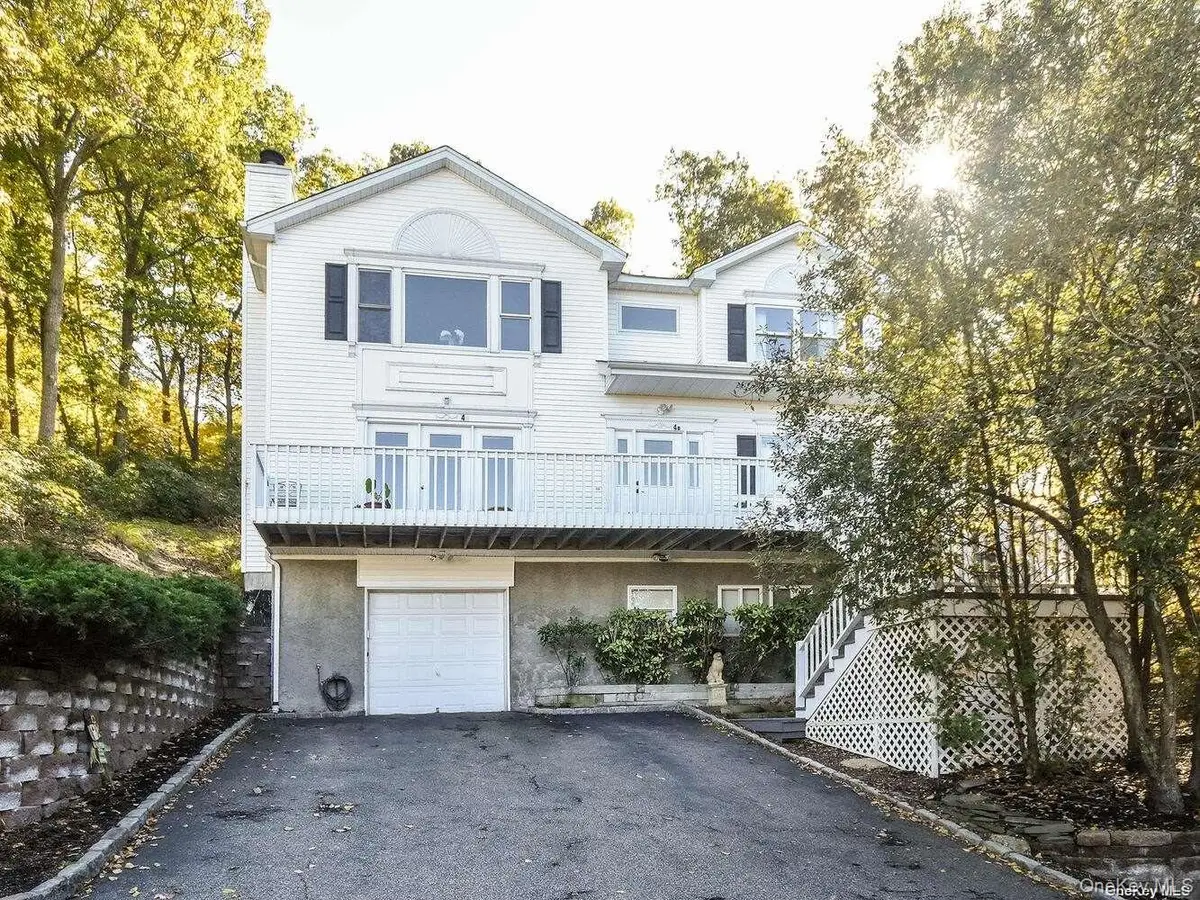 4 Ale Court, Centerport, NY 11721 - #1