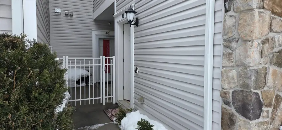 41 Greentree Court, Shirley, NY 11967 - #2