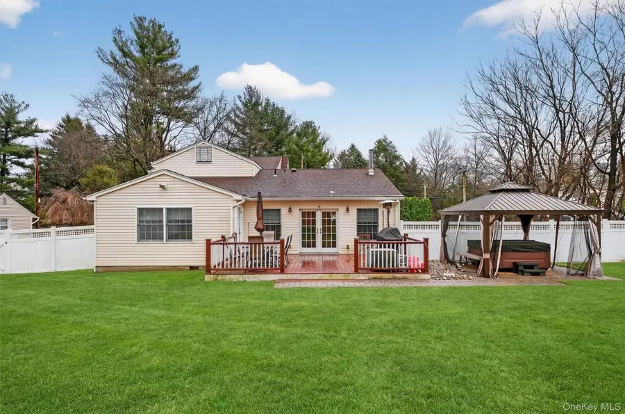 69 S Airmont Road, Suffern, NY 10901 - #2