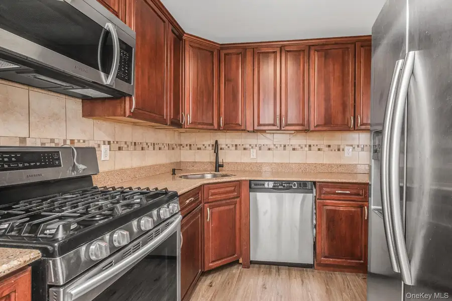 2035 Central Park Avenue #1S, Yonkers, NY 10710 - #3