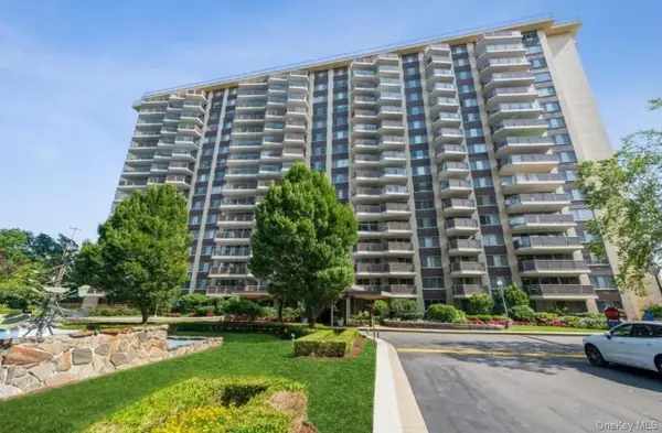 18-15 215 Street #PH F, Bayside, NY 11360