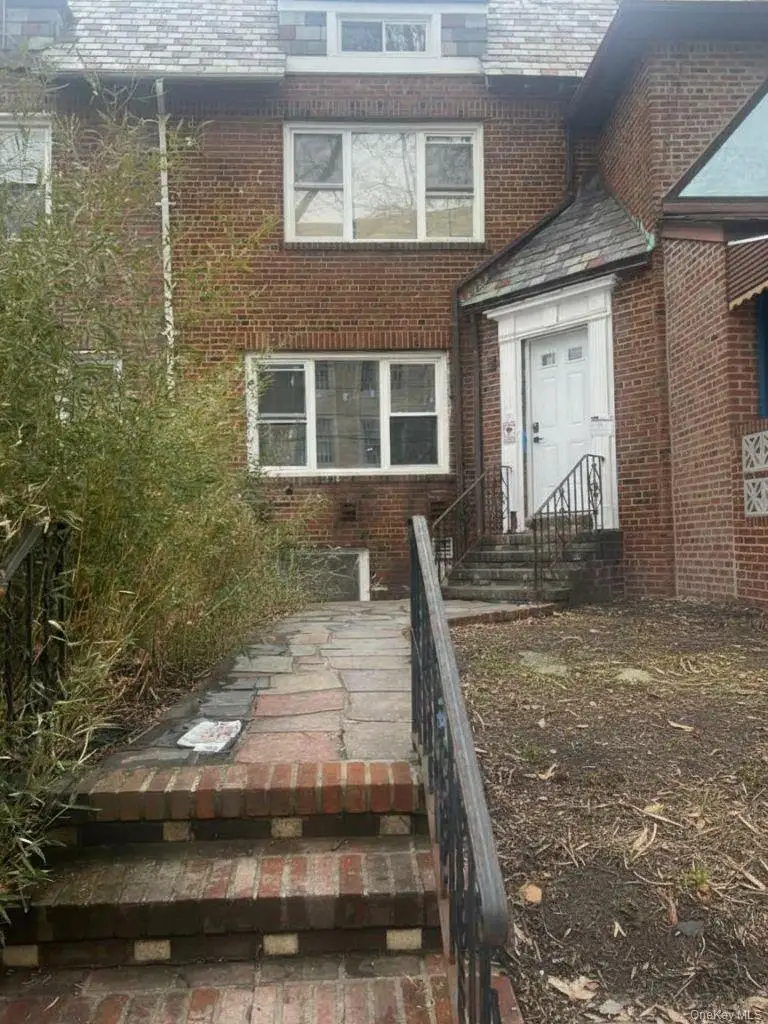 9307 69th Avenue, Forest Hills, NY 11375 - #2