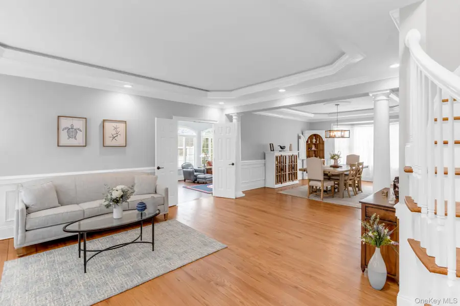 19 Sassinoro Boulevard, Cortlandt Manor, NY 10567 - #3