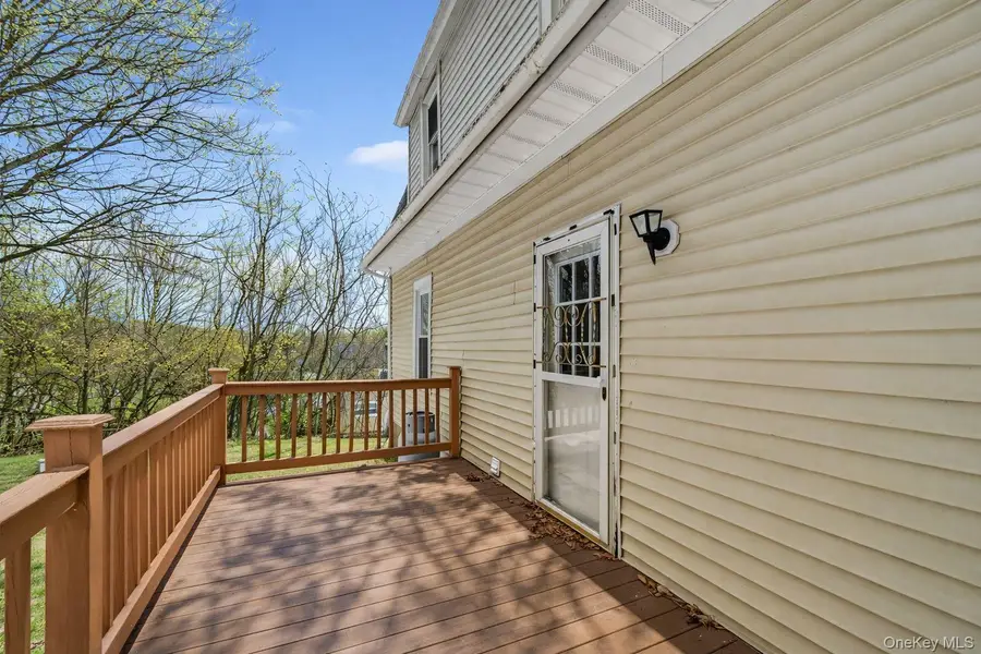 21 Nevins Street, Ellenville, NY 12428 - #3