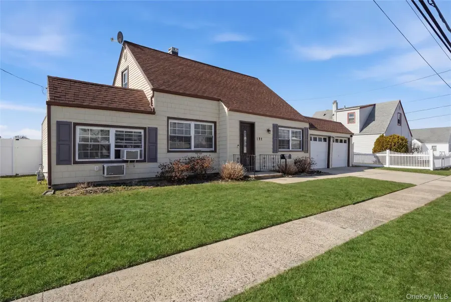 192 Mill Road, Valley Stream, NY 11581 - #2