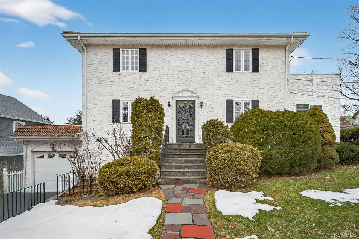 21 Lawrence Place, Pelham, NY 10803 - #1