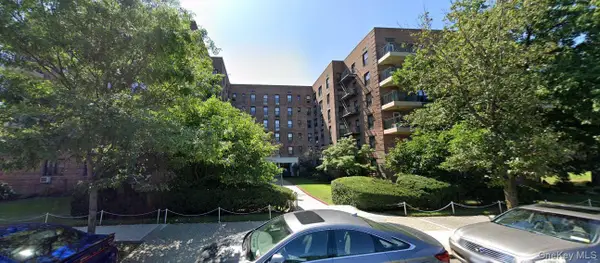 226-26 Union Turnpike #2-O, Bayside, NY 11364