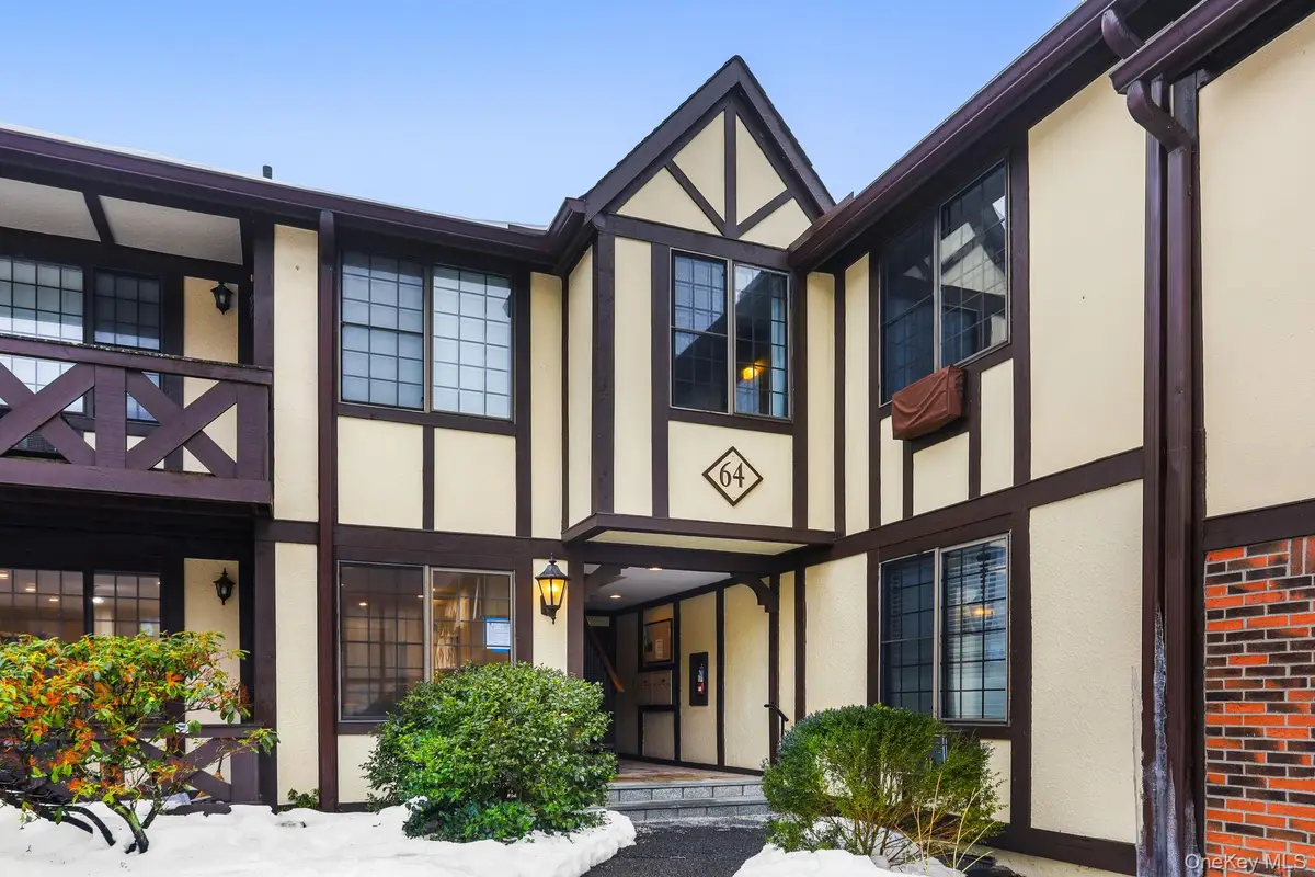 64 Foxwood Drive #8, Pleasantville, NY 10570 - #1