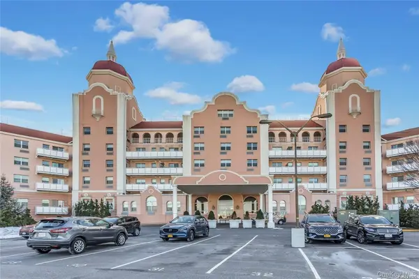 2 Richmond Road #4-O, Lido Beach, NY 11561