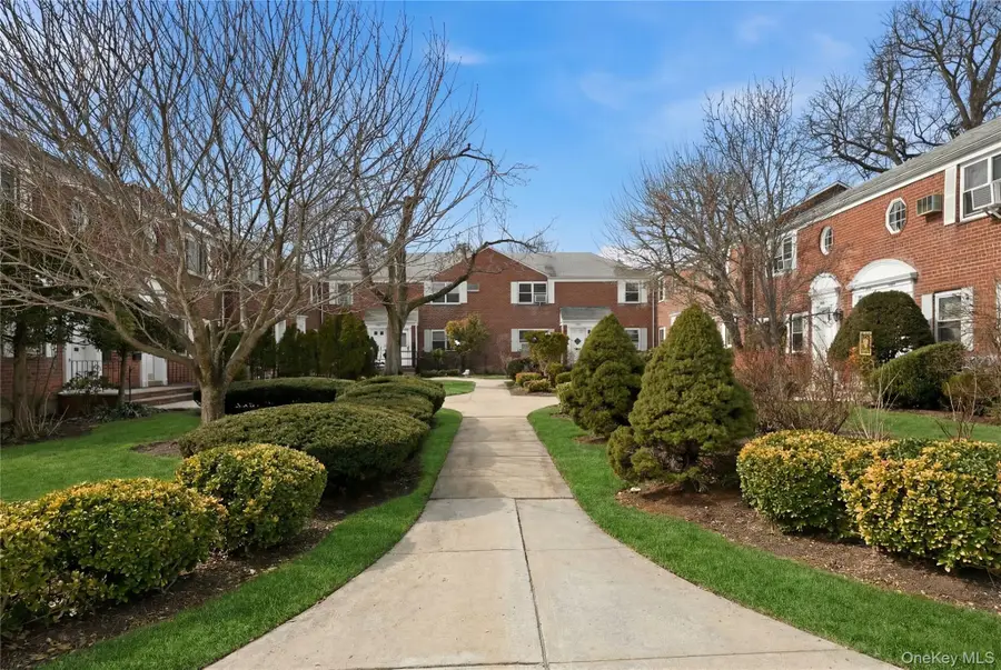 263-33 73rd Avenue #97A72, Glen Oaks, NY 11004 - #3