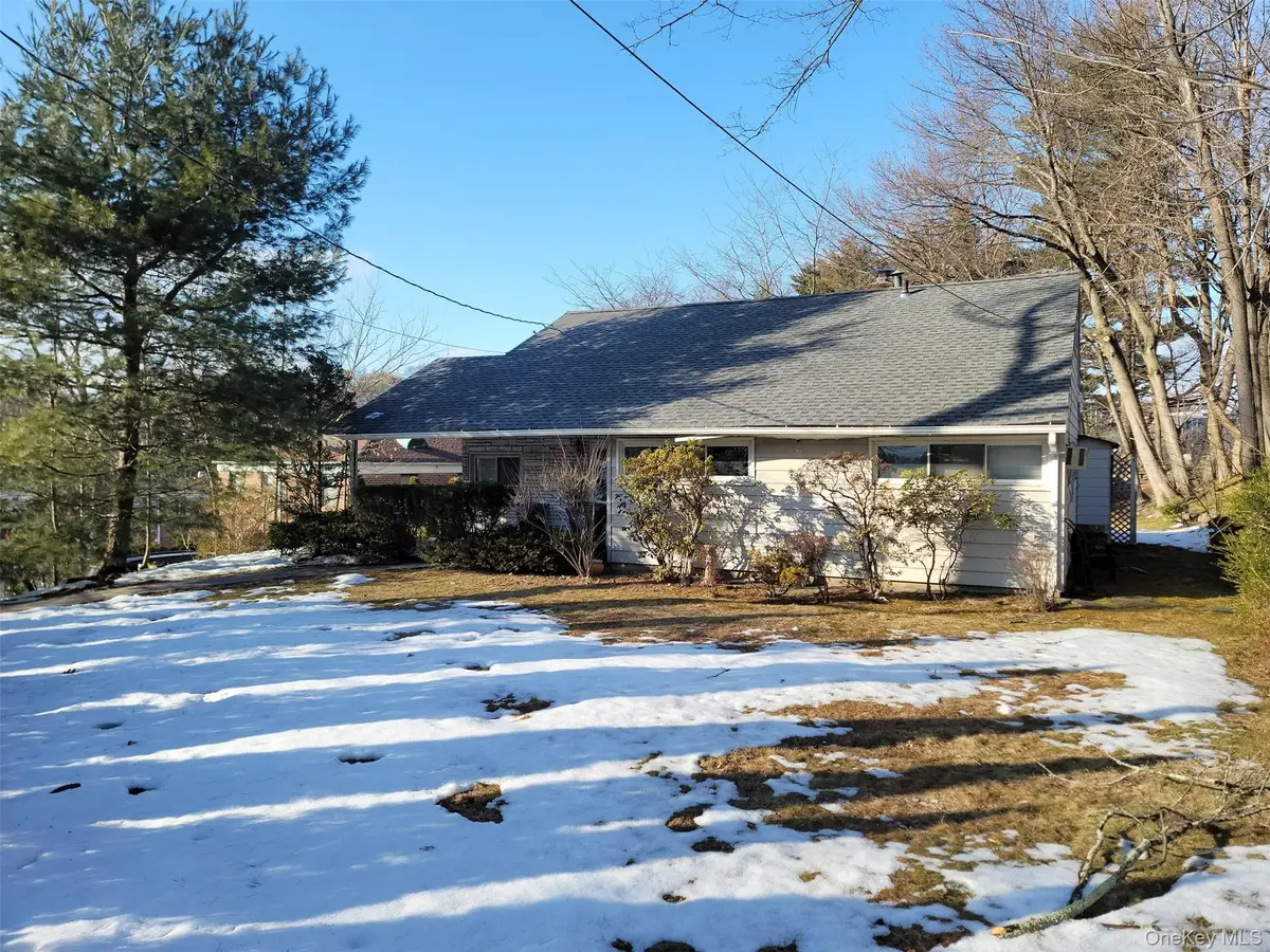 180 Concord Avenue, Hartsdale, NY 10530 - #1