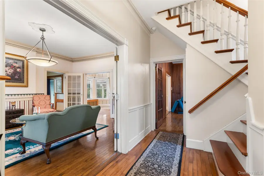 52 Marvin Lane, Islip, NY 11751 - #3