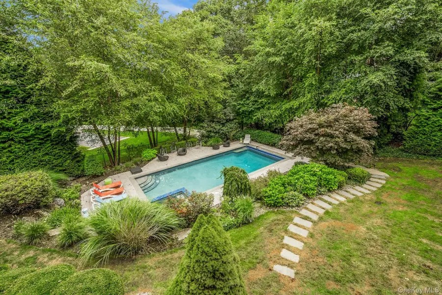 32 Penny Lane, Scarsdale, NY 10583 - #2