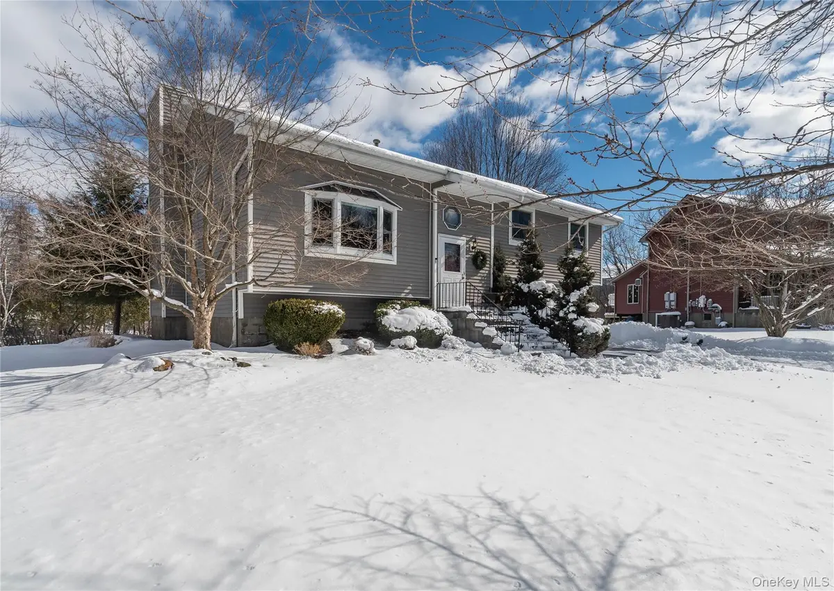 11 Shaker Court, New Windsor, NY 12553 - #1