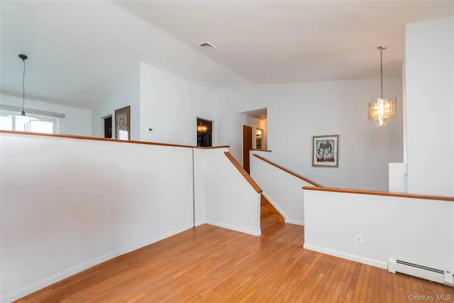 11 Shaker Court, New Windsor, NY 12553 - #3