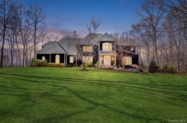 1359 Rustic Ridge Court, Yorktown Heights, NY 10598